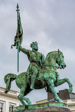 Monument to Godefroid (Godefroy) de Bouillon on Royal Square in Brussels