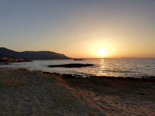 Sonnenuntergang über dem Meer