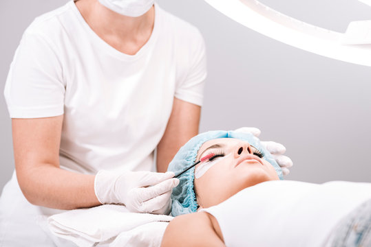 "Eyelash Brush" Bilder – Durchsuchen 367 Archivfotos, Vektorgrafiken ...