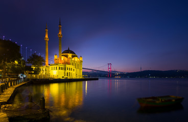 Fototapeta na wymiar Ortakoy and Bosphorus Bridge before sunrise. Istanbul - Turkey 