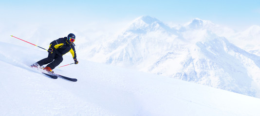 Fototapeta Skier in high mountains obraz
