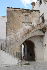 Hauseingang in einem italienischen Dorf