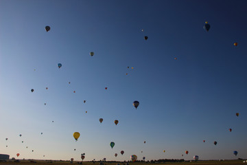 montgolfières