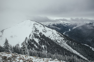 Obraz premium Snow on Mountain