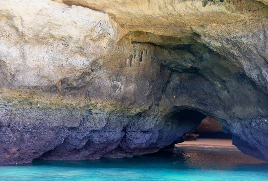 caves in algarve portugal