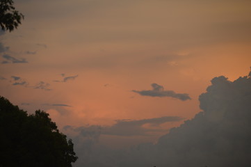 Obraz premium sunset over city