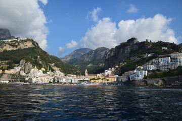 Fototapeta na wymiar Costiera Amalfitana - Amalfi