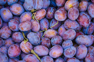 plums on market