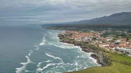 Llanes