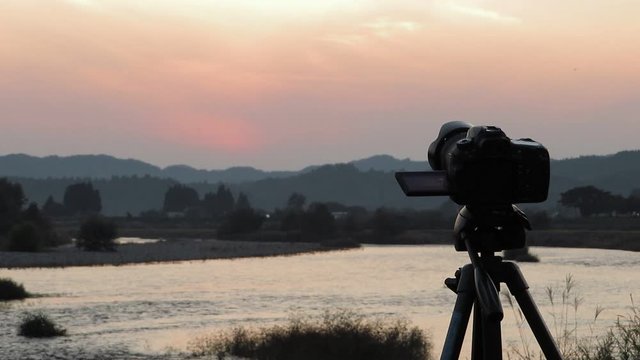 デジタル一眼レフカメラ　風景撮影　夕景