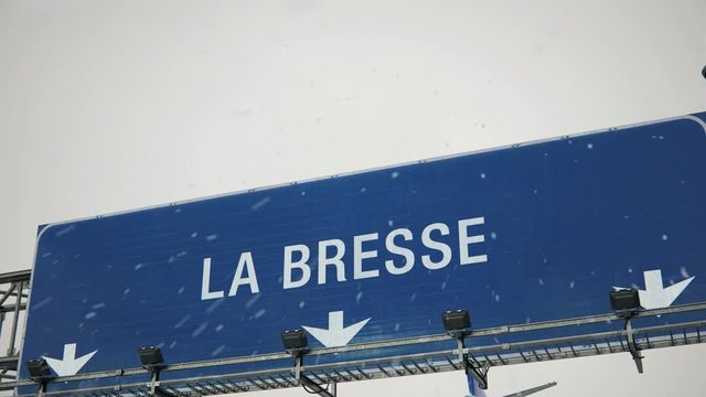 Airplane Landing La Bresse in Christmas