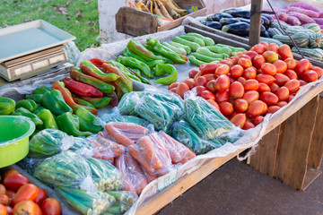 Feira de rua, legumes frutas hortaliças 