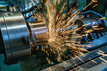 Grinding a cylindrical part on a circular grinding machine, high-precision abrasive grinding with...