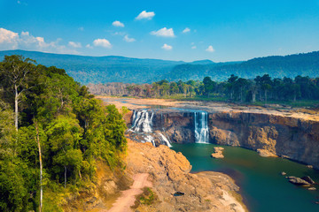 Fototapeta premium above, adventure, aerial, amazing, asia, awesome, beautiful, big, clean, destination, drone, fall, famous, forest, fresh, green, high, jungle, lake, landscape, laos, mountain, natural, nature, outdoor
