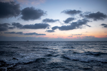 Fototapeta premium sunrise over the sea
