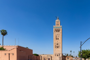 Fototapeta na wymiar view of Koutoubia mosque against sky in the morning