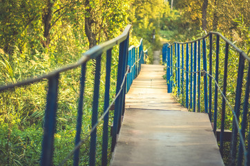 Мостик, парк, скверик. 