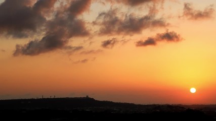 沈みゆく夕日 沖縄の風景　タイムラプス