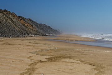Fototapeta na wymiar am südlichen Strand von São Pedro de Moel, Portugal