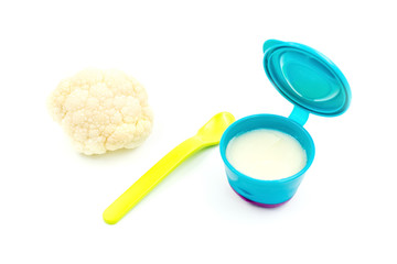 Baby first solids. Weaning. Homemade vegetable cauliflower puree