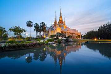 ์Wat Non Kum temple in thailand