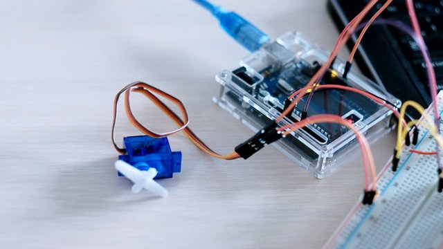 Automation technology. Scientific experiment. Microcontroller digital signal processing.