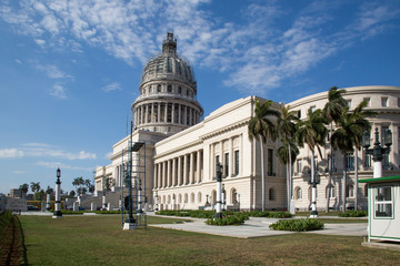 Fototapeta na wymiar Kuba - Capitol