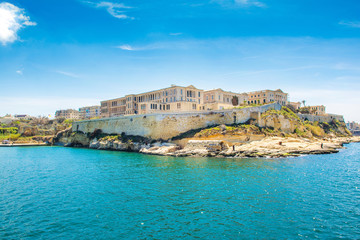 Fototapeta na wymiar Beautiful landscape of the maltese mediterranean coast