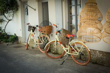 Fototapeta na wymiar Vélo à l'île de Ré