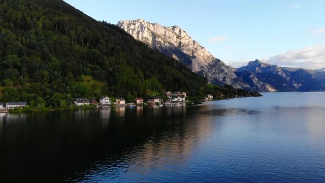 Drohnenaufnahme - Traunstein, Traunsee