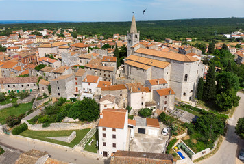 Obraz premium Bale, a small stone town in Istria, Croatia