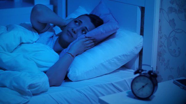 Noisy neighbors keep a woman awake