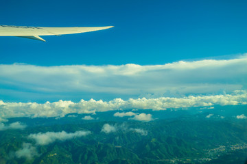 Fototapeta premium 飛行機から見える台湾の風景
