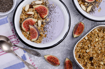 Granola with yogurt