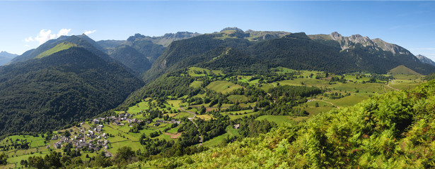 Naklejka na ściany i meble panorama of valley of Benou in the french Pyrenees mountains