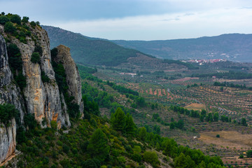 Fototapeta na wymiar E l Calar , icono natural de la aldea de Benizar, Moratalla (España)