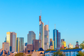 Obraz premium panoramę Frankfurtu z rzeką main