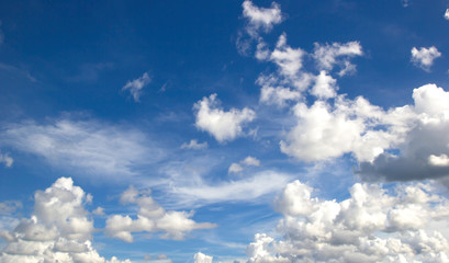Fototapeta premium blue sky clouds white natural beautiful