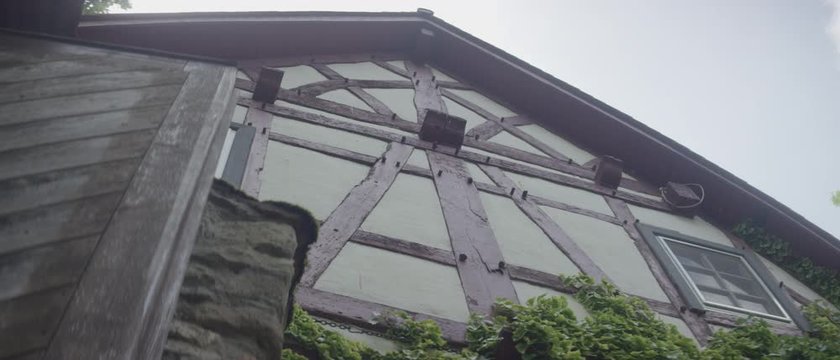 old german timbered house - altes deutsches Fachwerkhaus