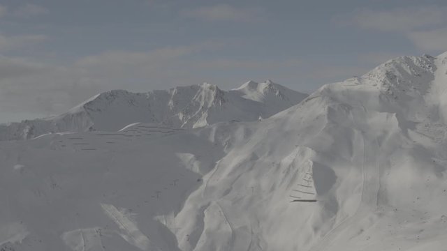 flight serfaus impressive snowy mountains