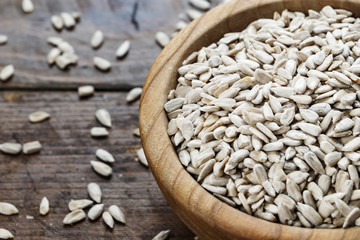 peeled sunflower seeds