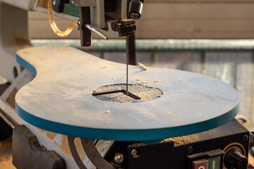Wood cutting band saw close-up