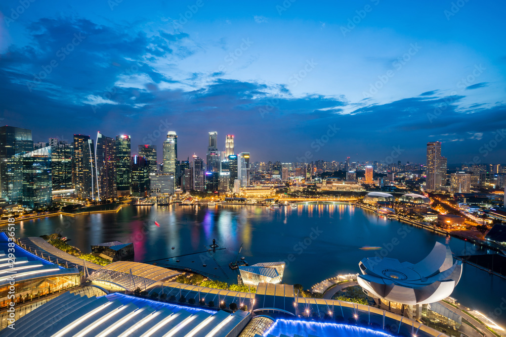 Wall mural aerial view of singapore business district skyline with tourist sightseeing in night at marina bay, 