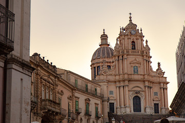 Fototapeta na wymiar La cattedrale di Ragusa Ibla