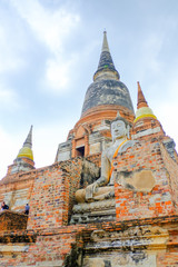Fototapeta na wymiar Chaimongkol Pagoda Is the largest pagoda in Ayutthaya. at Wat Yai chaimongkol Ayutthaya Province Thailand.