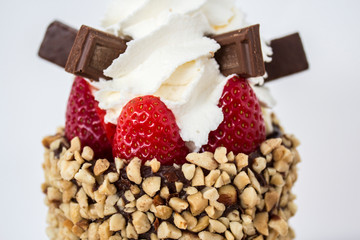 chantily and fruits