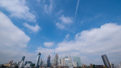 London Canary Wharf Skyline looking at the sky