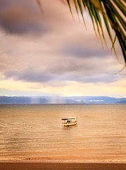 Naklejka premium Storm over sea in Costa Rica