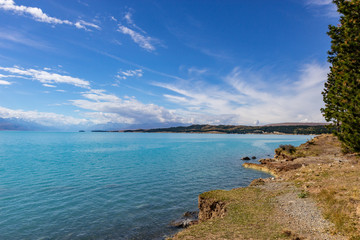 Fototapeta na wymiar view of the lake Pukaki, New Zealand