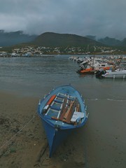 Fototapeta premium Little saving boat